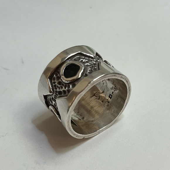 Taxaco Jewelry - Sterling Silver and Onyx Women's Ring